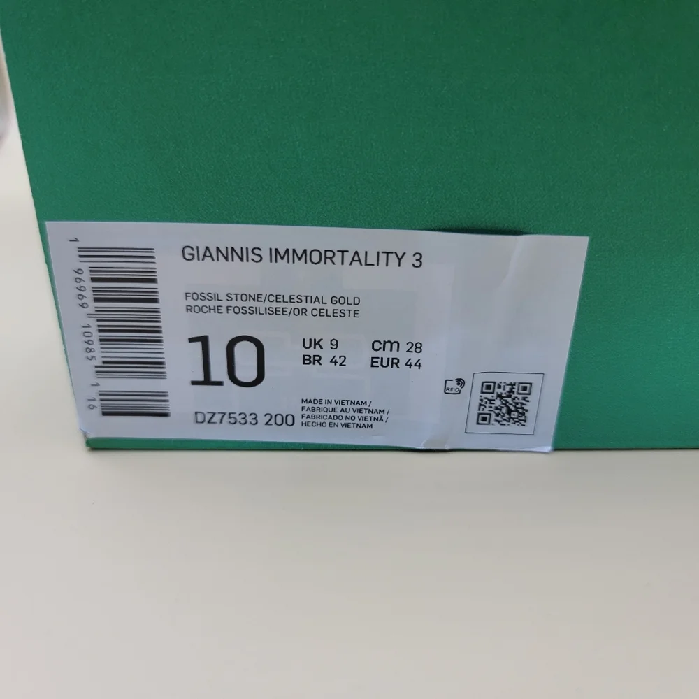 Nike Giannis Immortality 3 Mens Basketball Shoes Size 10 Fossil Stone Purple New